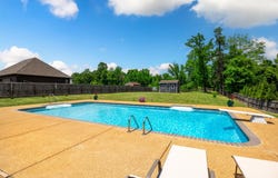 178 E CHERRYBARK Dr, Atoka, TN 38004