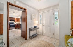 1104 Merlin Drive, Schenectady, NY 12309