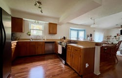 2071 Presley Drive, Grove City, OH 43123