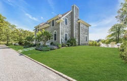 56 S Country Road, Westhampton, NY 11977