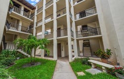 700 STARKEY Road, LARGO, FL 33771