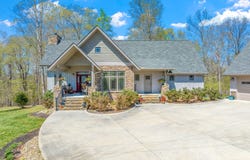 195 Kennedys Lp, LaFollette, TN 37766