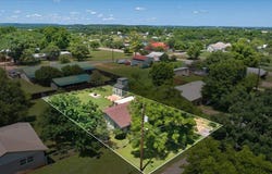 1236 Martin St, Mason, TX 76856