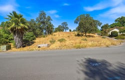 646 Ansley Court, Redding, CA 96003