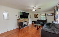 8617 Broadview Road, Broadview Heights, OH 44147