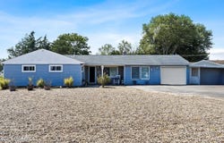 14 Hawkins Way, Waretown, NJ 08758