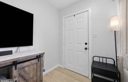 16 SUMMIT Avenue, THURMONT, MD 21788
