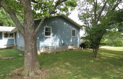 4105 St Highway Nn, Ava, MO 65608