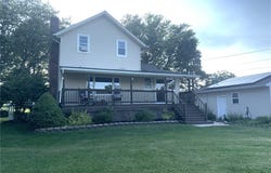 12096 Baumhart Road, Amherst, OH 44001