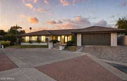 2412 E MONTEBELLO Avenue, Phoenix, AZ 85016