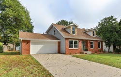 833 E Mentor Street, Springfield, MO 65810