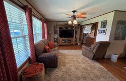 57 Lakeside Dr, Tifton, GA 31637