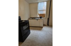2566 Centre, Pittsburgh, PA 15219
