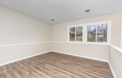 924 WASHINGTON AVE, WAYNESBORO, VA 22980
