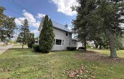 1001 CHESTNUT, CADILLAC, MI 49601