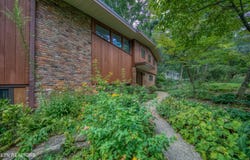 1014 W Outer Drive, Oak Ridge, TN 37830