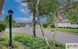 106 Blackbird Drive, Monroe, NJ 08831