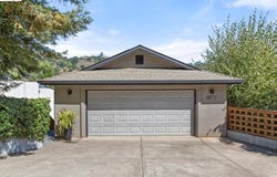 6872 Sherwick Dr, Berkeley, CA 94705