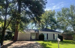 945 Guam Street, Wake Village, TX 75501