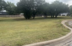 1506 Thomas Lane, Graham, TX 76450
