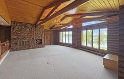 189 E Park Drive, Iron River, MI 49935