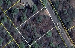 165 Indian Drive, Greentown, PA 18426