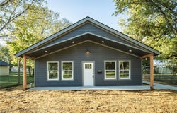 305 E Pacific Street, Holden, MO 64040