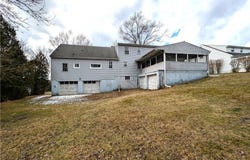 2139 Northwest Drive, Irwin, PA 15642