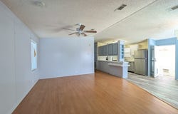 230 Choo Choo Ln, Valrico, FL 33594