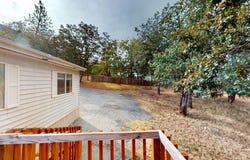 1216 Summit Loop, Grants Pass, OR 97527