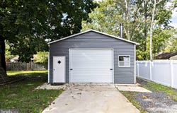 207 W ELM Avenue, BERLIN, NJ 08009