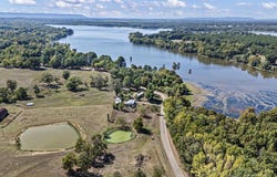 Morrilton, AR 72110