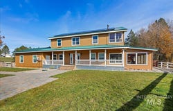 37 Valley Vista Dr, Garden Valley, ID 83622