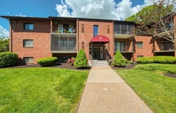 221 Oak St, Brockton, MA 02301