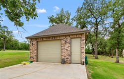 450 County Road 3674, Marquez, TX 77865