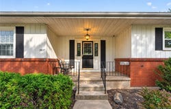 2637 Stony Point Road, Grand Island, NY 14072