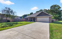 104 Heather Lane, Beebe, AR 72012