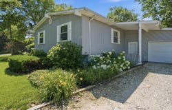 2006 W BRISTOL HOLLOW Road, Dunlap, IL 61525
