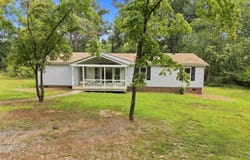 977 Burchs Mill Road, Urbanna, VA 23175