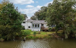 345 Confederate Circle, Charleston, SC 29407
