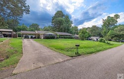 113 Forest Ln, Atlanta, TX 75551