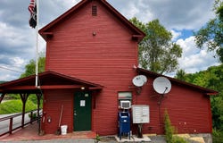 7868 Pomfret Road, Pomfret, VT 05053