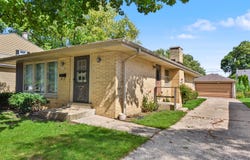 1138 S 120th St, West Allis, WI 53214