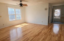 97 Cedar Bluff LN, Hardy, VA 24101
