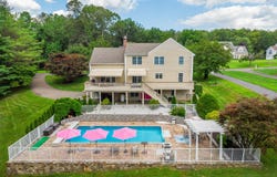 20 Laura Drive, Danbury, CT 06811