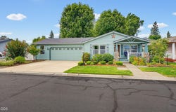 366 Marian Avenue, Central Point, OR 97502