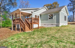 398 Hidden Point, Hartwell, GA 30643