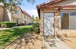 1700 E Avenue Q14, Palmdale, CA 93550
