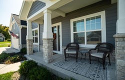 W223N4515 Boxleaf Ln, Pewaukee, WI 53072