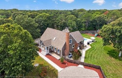 70 Field Road, Eastham, MA 02642